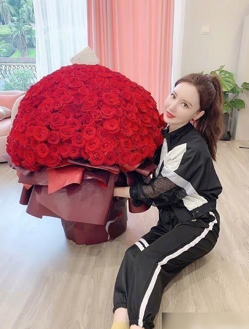  否认|张萌否认“带资进组”：不会在黑暗中完成的，请闭嘴