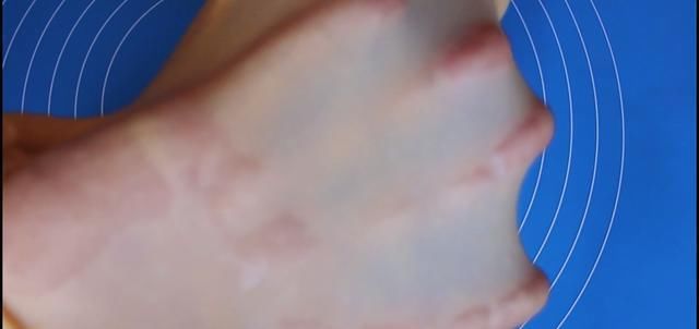 酵母|纯手工制作甜甜圈教程,外焦里嫩颜色金黄,再也不用为早餐发愁了