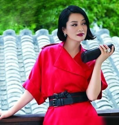  老照片|毛阿敏22岁到57岁的罕见老照片：29张照片，看尽她曲折离奇的一生