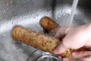 山药|山药去皮不用戴手套,奶奶教我土方法,手一点都不黏还不痒!