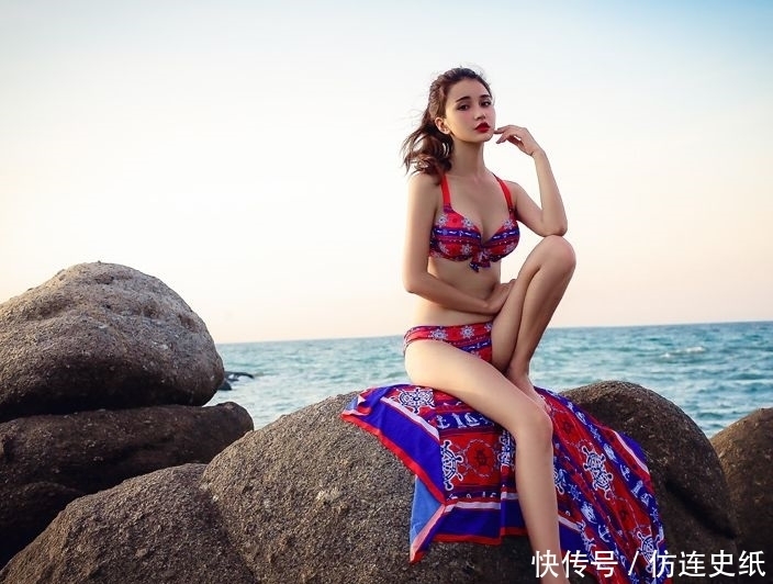 魅力|凹凸紧致的泳衣美女,增添成熟魅力,散发出时尚风情!