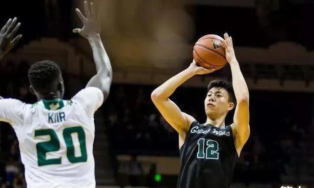 前锋|重磅!辽宁男篮签下国家队前锋,他比今年CBA状元还强?