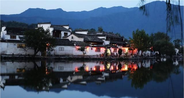 宏村|最适合8月份去的4大古村落,青山绿水的田园风光,你去过几个?