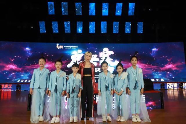  教师|五华教师林珏获总冠军！2020《中国好声音》粤东7市巅峰对决之战完美落幕！