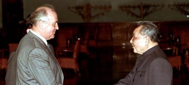 戈尔巴乔夫|老照片:1989年戈尔巴乔夫访华