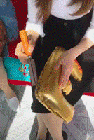  确认|搞笑GIF：确认过眼神，是想啄的人