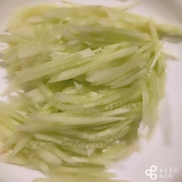  不用|麻麻再也不用担心我不吃胡萝卜了！自创素炸酱。