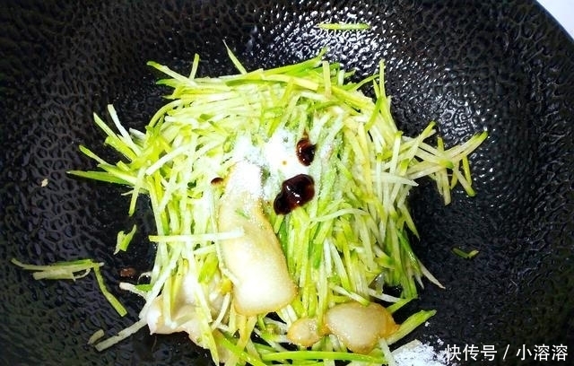 农村|它是农村喂猪的食材，确是不可多得的养生食材，简单炒味道香