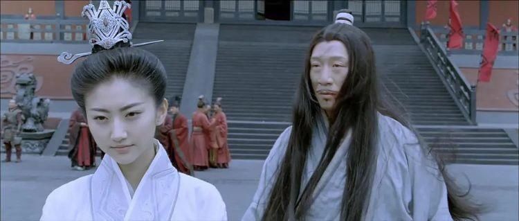  主持人易立|在她面前，连万茜都逃不过“翻车”的命运？