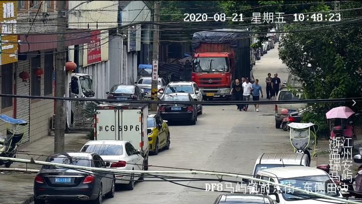 实在|“没想到你们警察抓人这么拼，实在是跑不过你”