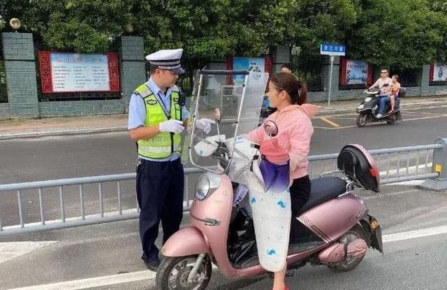 闯红灯|曝光｜|这些不文明交通违法行为被曝光，看看谁“出镜”了