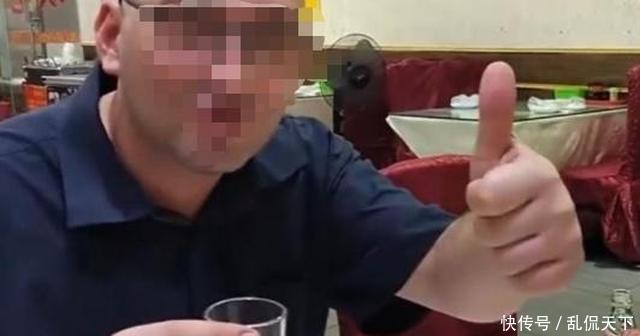 俄罗斯|俄罗斯人喜欢喝烈酒,学中国人一口闷一杯二锅头,当场就哭了