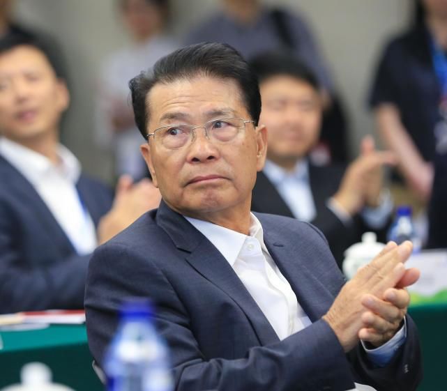 齐名|5000元起家，却做出和格力齐名的企业，被董明珠视为最强对手