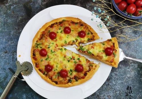  筋面粉|不用面包粉，照样做披萨，详细虾仁披萨做法，美味一个暑假