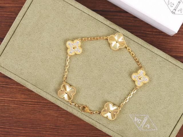 精灵|钱包保不住了！梵克雅宝精灵仙子系列重现，钻石羽翼美到让人炫目