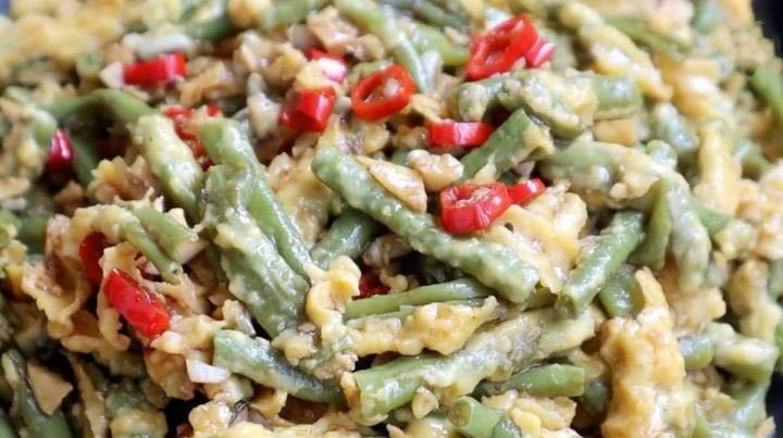 油炸|豆角不要炒了,试试此做法,不炒不油炸,鲜嫩好吃,营养又健康