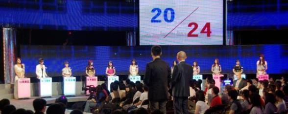 牵手|《非诚勿扰》1米92“女巨人”牵手黑人男嘉宾,网友:很般配!