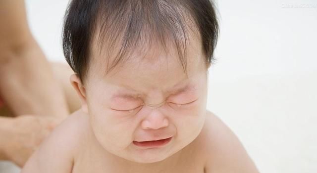  跟着|6个月宝宝一吃就拉，蔬果辅食立大功，4款防腹泻辅食跟着学