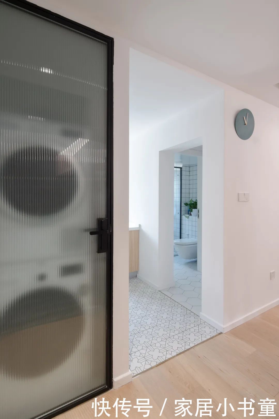  整体空间|谁说旧房改造配色不能更大胆一点！