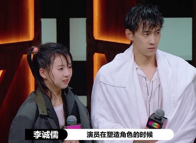  演员|《演员请就位》“拔丝吻”上热搜后，晏紫东致歉，并道出拔丝缘由