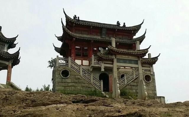 湖底|我国最“神秘”古建筑，藏于湖底千年不倒，每年只露出地面一次