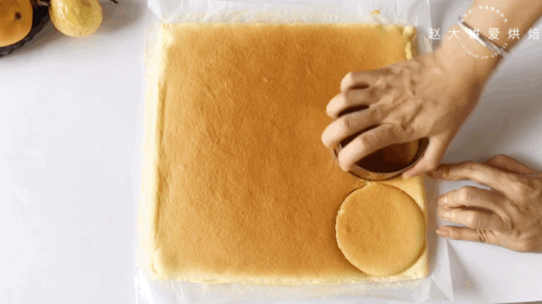 冰凉|炎热夏天解暑的小蛋糕,百香果芒果慕斯,冰凉香甜入口即化