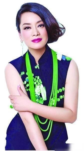  老照片|毛阿敏22岁到57岁的罕见老照片：29张照片，看尽她曲折离奇的一生