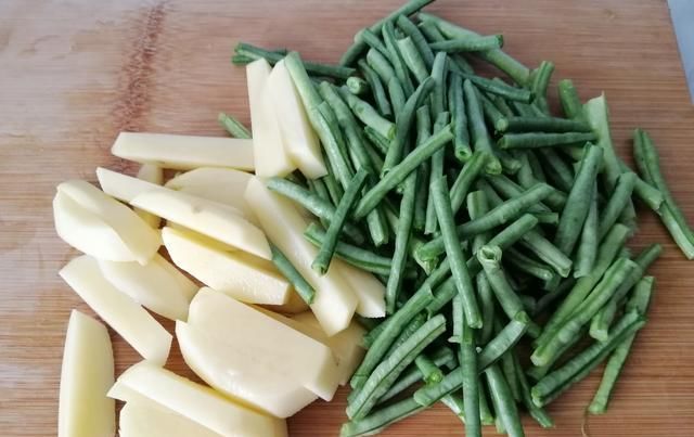  苹果|维C含量是苹果的10倍, 吃1个它等于10个苹果, 才8毛一斤