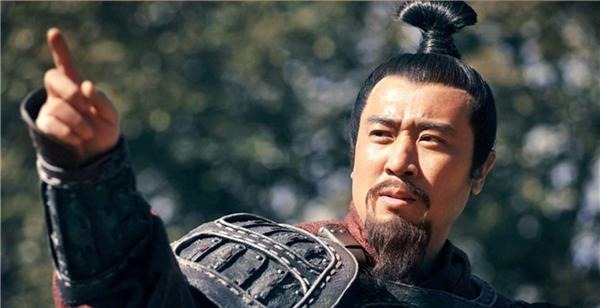 外族|三国打成一锅粥,为何却没有外族入侵你看是谁在镇守边疆