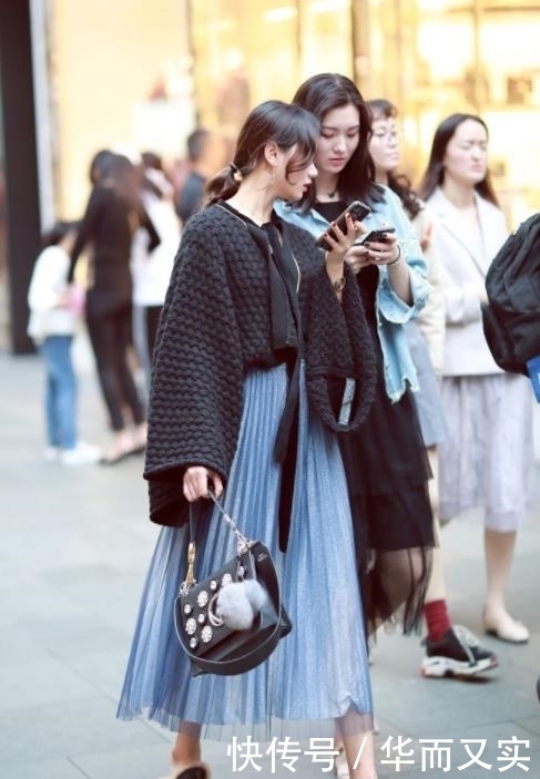 不错|街拍:性感多姿的小姐姐,仙女气质十足,很不错的姑娘