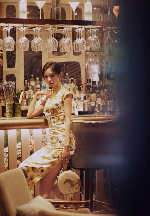  暴露|张予曦穿短上衣秀身材，意外暴露身材缺点，网友：真的想不到！