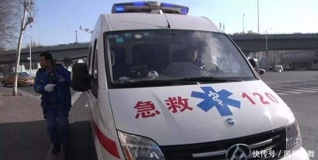 至极|隧道礼让救护车被罚款1600元，车主失望至极以后再也不让了