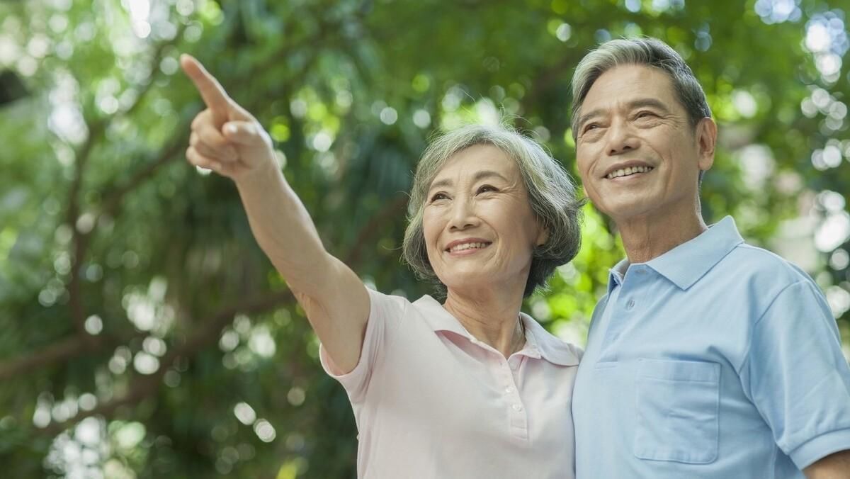 科学家研究抗衰老的方法(抗衰老研究新突破！八子补肾可降低DNA甲基化年龄，逆转生命时钟)