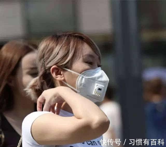 摄影|时尚摄影 小姐姐完美曲线想不吸睛都难！