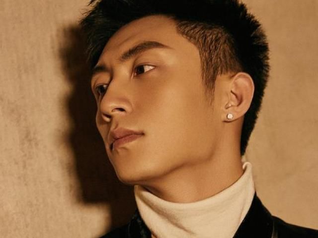  张子枫|《忘不了餐厅》复工，张子枫《姐姐》开机，黄景瑜又添新作？