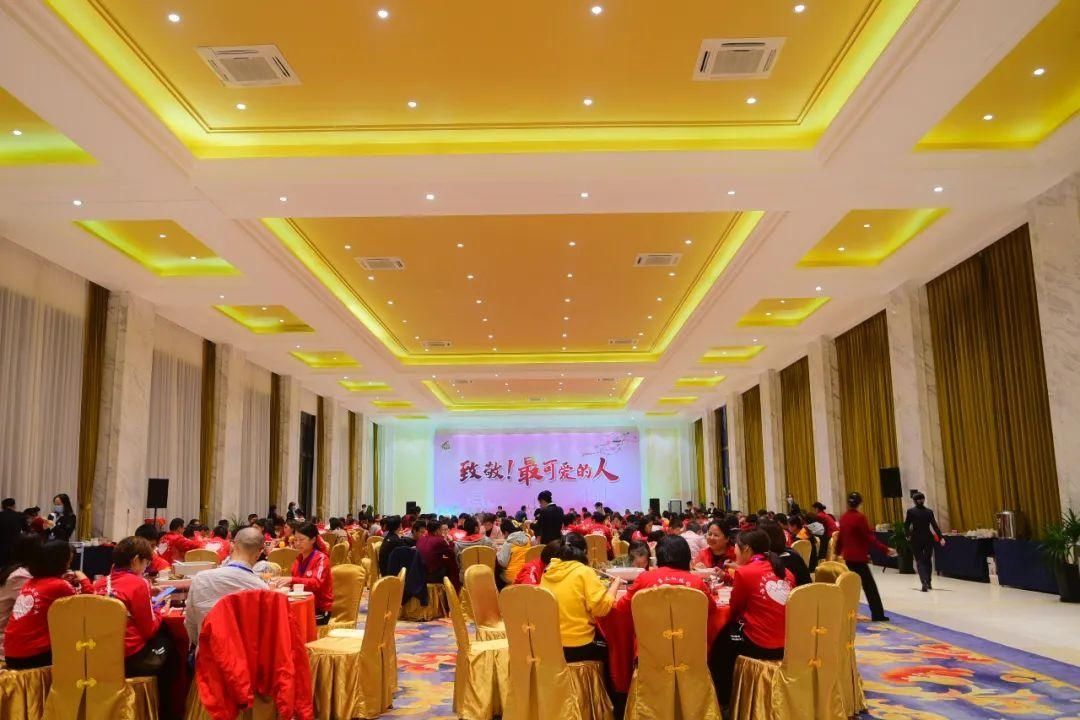  国际大酒店|?黄山区迎来首批跨省康养旅游团