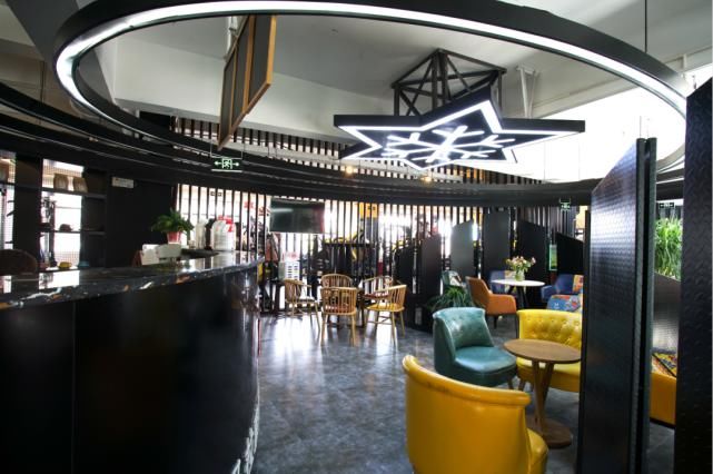  喜马拉雅|乘风破浪的丽江姐姐！6年开4家店，家有2娃婚姻美满，羡煞旁人