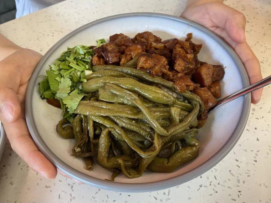 编辑|梦里让你流口水的这碗饭,醒来就该去会会它!