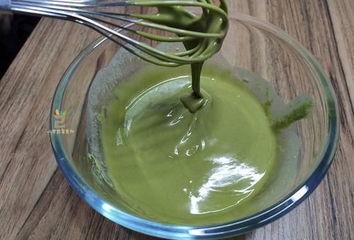  蛋糕|懒人抹茶蛋糕，配方和做法特简单，清新绵软细腻，没有烤箱也能做