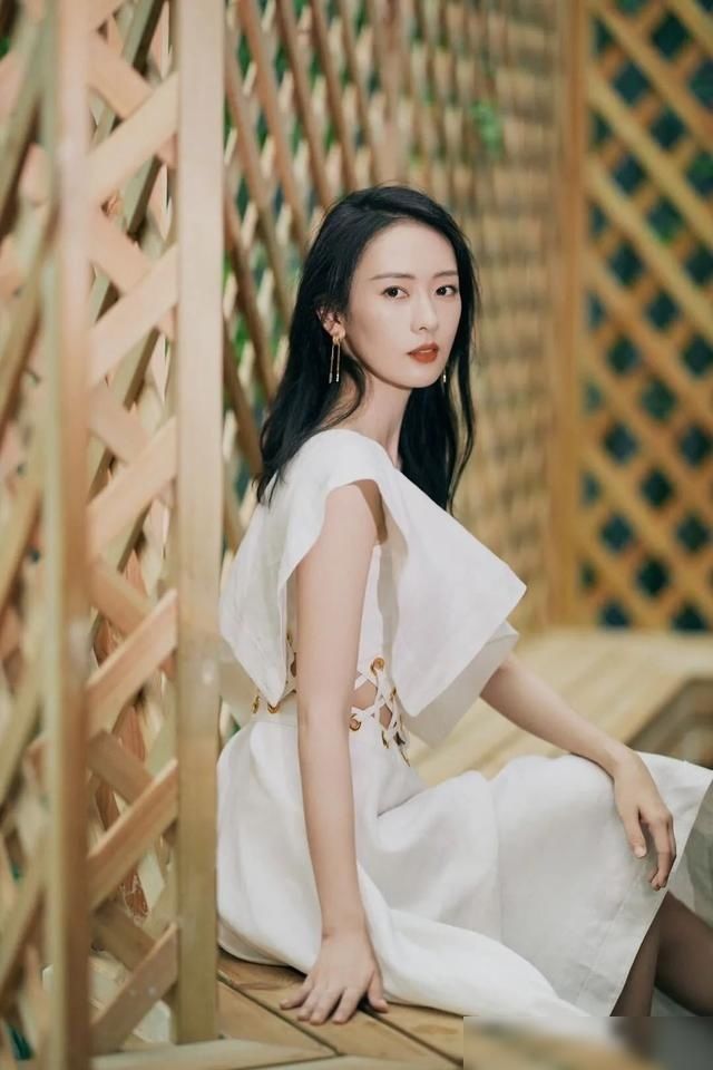 硬生生|童瑶抢了江疏影红利?后者把一部剧的女一号硬生生演成了女二号!