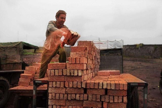  银行|要有多少存款，才有资格不上班？银行员工透露：至少这个数