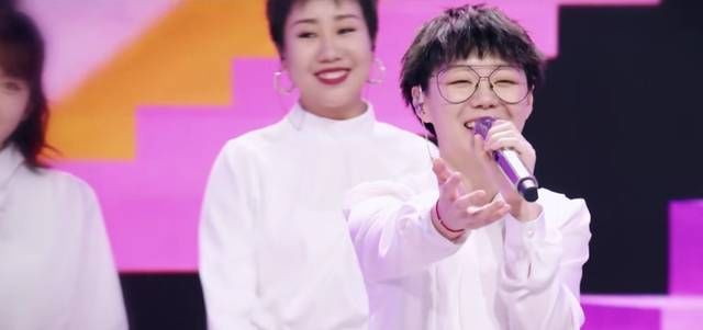 节目|蔡徐坤卖萌、Jony J崩溃,《青春2》戏剧性十足又上热搜!