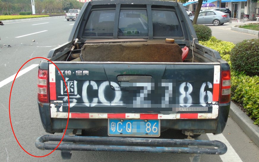  临时|珠海男子路边临时停车6秒，被后车飞撞摊上一条人命！赔了45万……