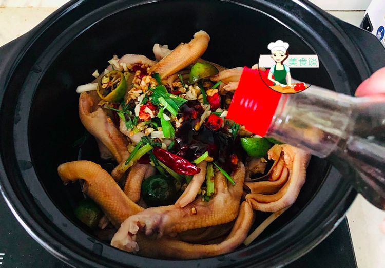 凉拌|入秋后，少吃猪肉多吃它，比猪肉便宜，家家户户吃得起，凉拌最香