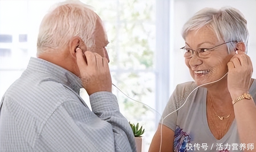 这六种人最长寿看看有你吗(什么样的人最容易长寿？这6个可能长寿的特征，你占多少)