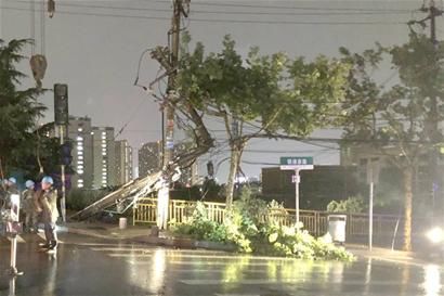 防汛|揪心 拉响暴雨红色警报