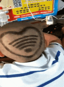  人生|搞笑GIF：孩子或许这是你人生的巅峰，你要懂的珍惜