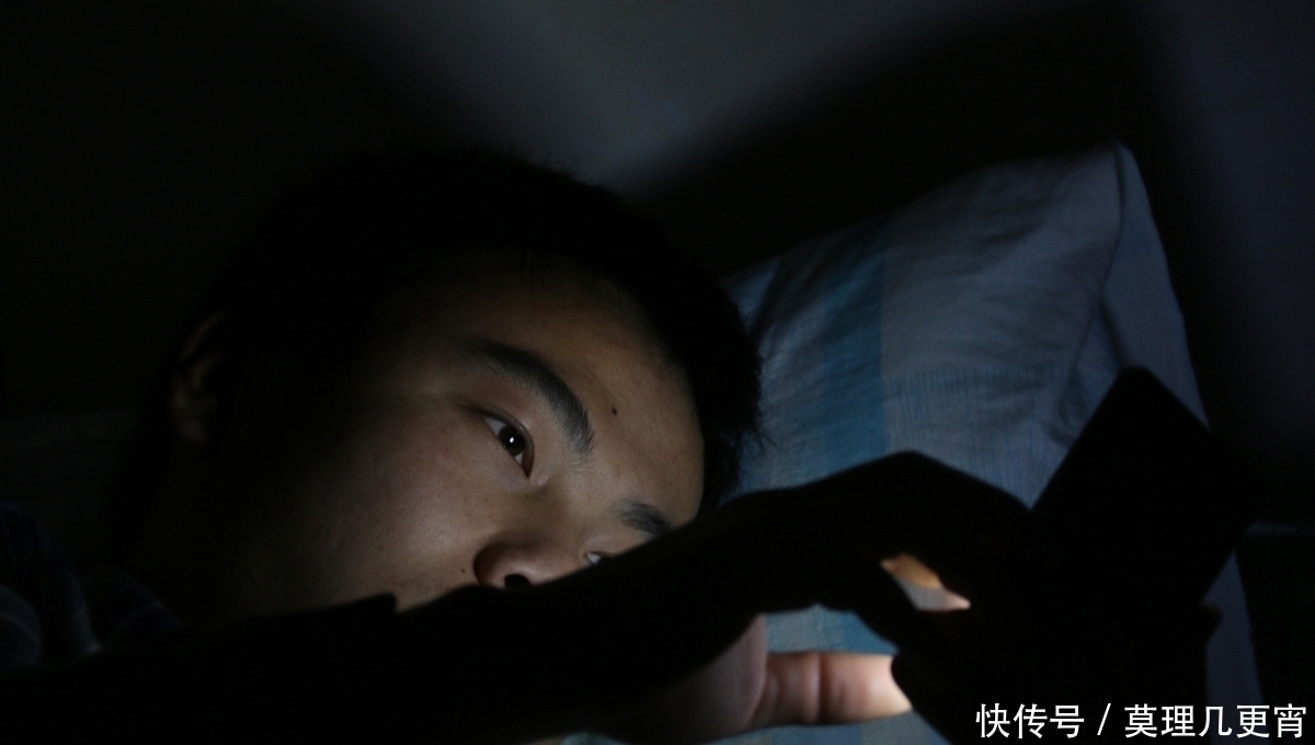 喝酒|喝酒的时候,身体出现这4个特征,很有可能肝已病变