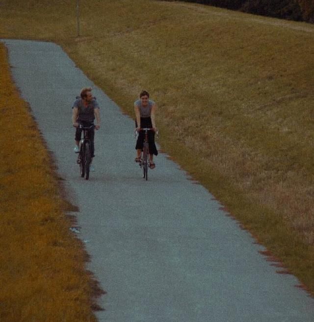 到底|分手后死缠烂打的那些人,到底是怎么想的?