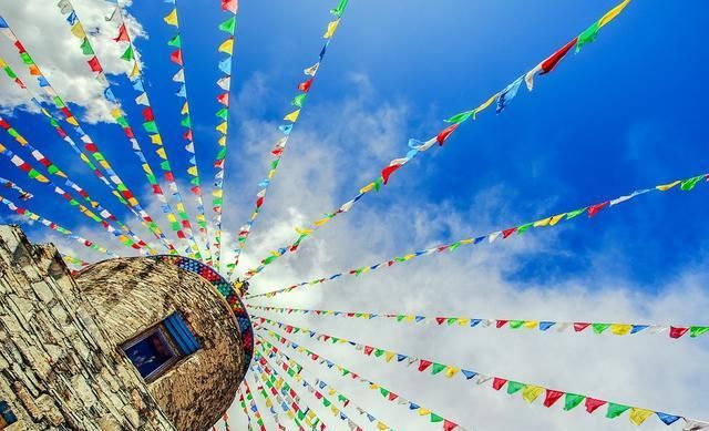 发掘出|只有越过无数的崎岖,才能发掘出自身的潜力